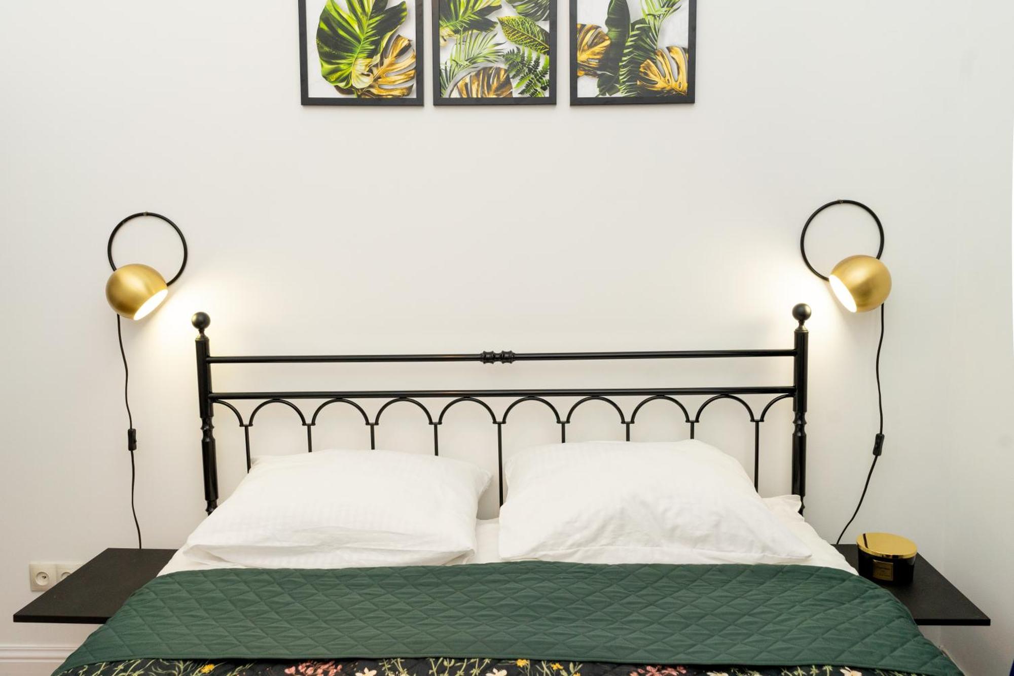 Charming Apartments In The Heart Of Lviv - Valova, Nasypna Str Exterior foto