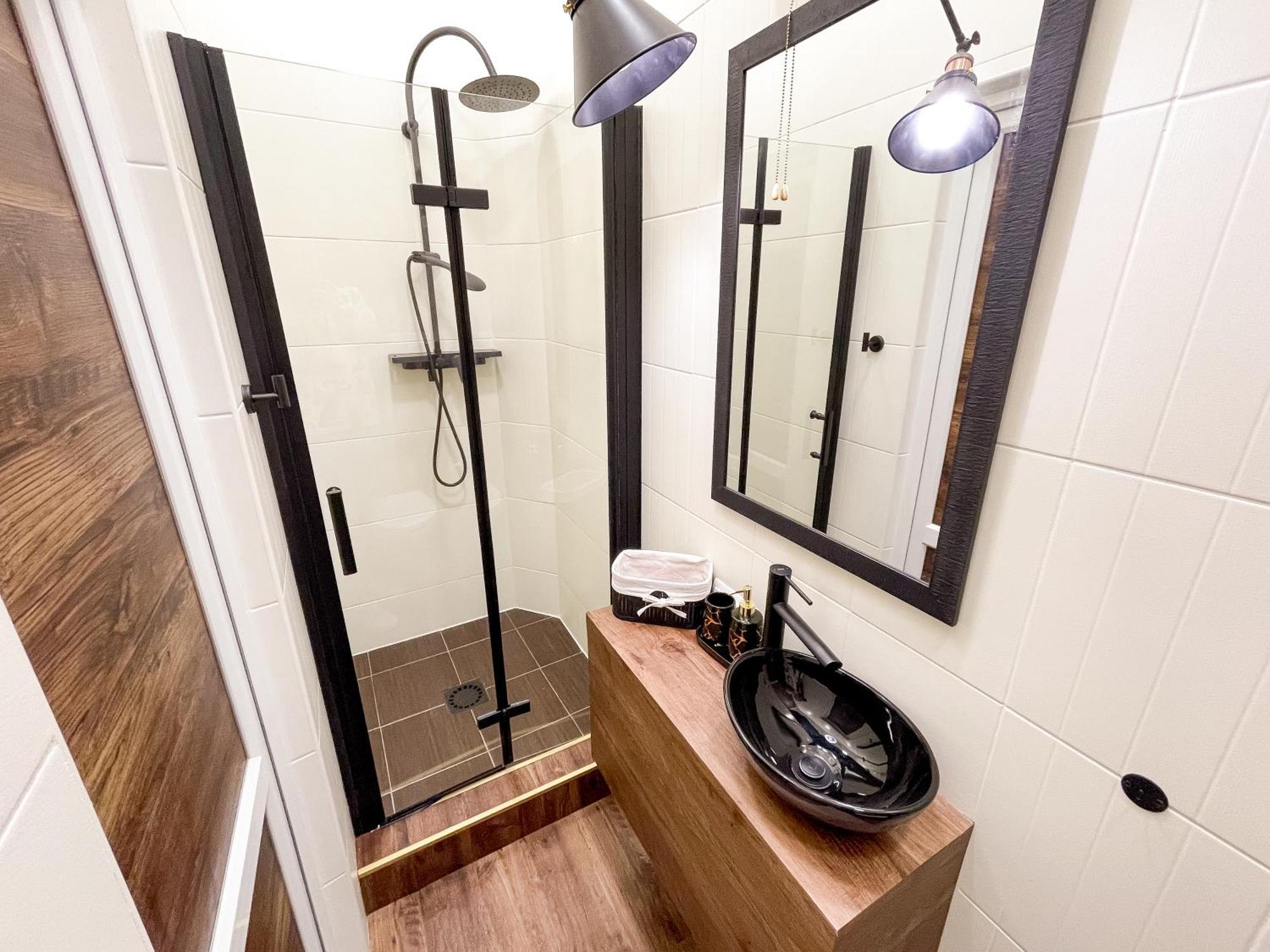 Charming Apartments In The Heart Of Lviv - Valova, Nasypna Str Exterior foto